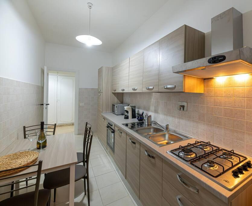 Apartamento Inside Roma Exterior foto